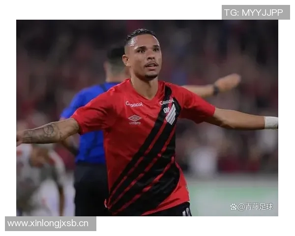 巴拉纳主场迎战巴伊亚全场精彩瞬间回顾与战术分析 巴拉纳主场迎战巴伊亚全场精彩瞬间回顾与战术分析