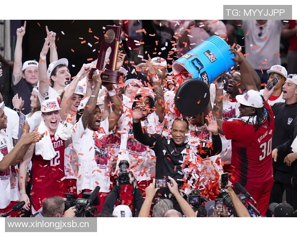 热火队崭新赛季展望:新阵容如何冲击总冠军与季后赛前景分析 热火队崭新赛季展望:新阵容如何冲击总冠军与季后赛前景分析