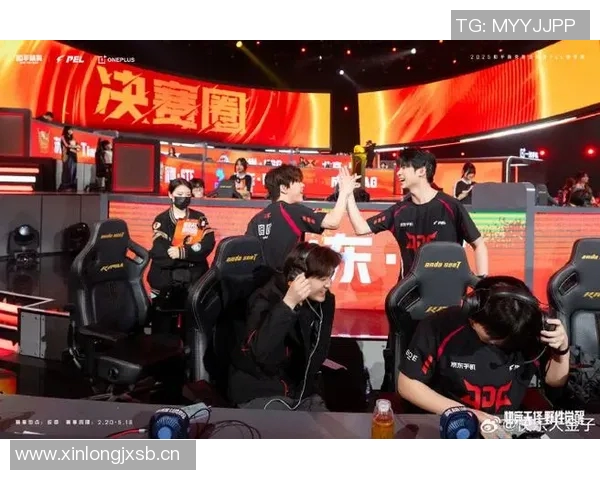 和平精英专题深入解析JDG战队的战术节奏与团队协作策略