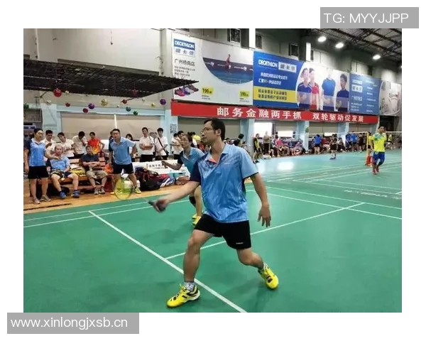 广州羽毛球队中路突破战术解析与实战应用探讨