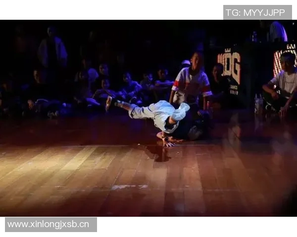 广州飞盘队在世界街舞大赛中的精彩表现与实力分析